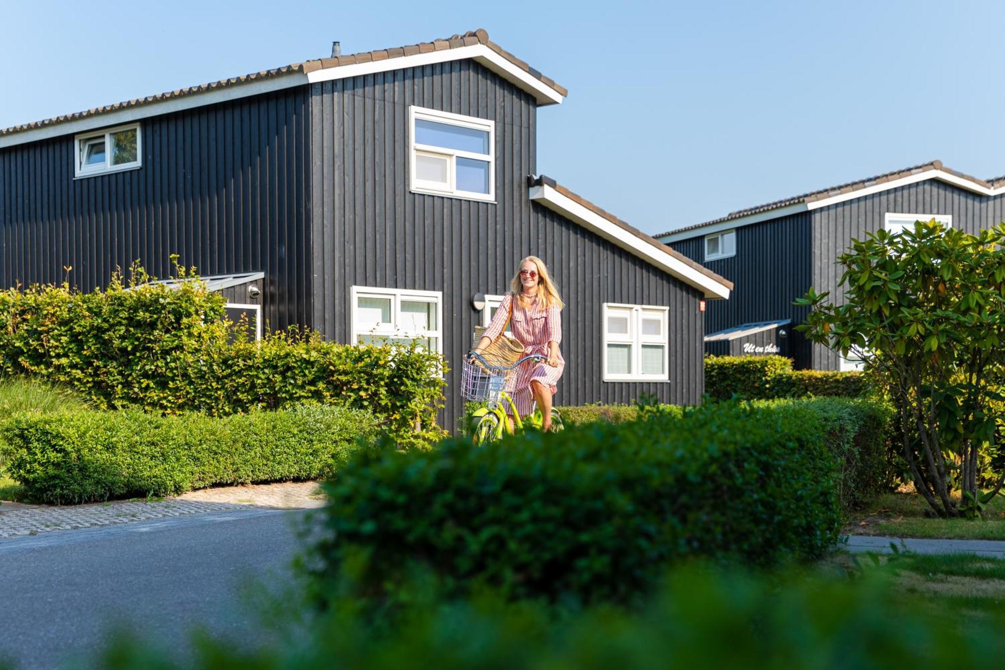Waterpark Oan 'E Poel Bij Sneekermeer Terherne Exterior foto