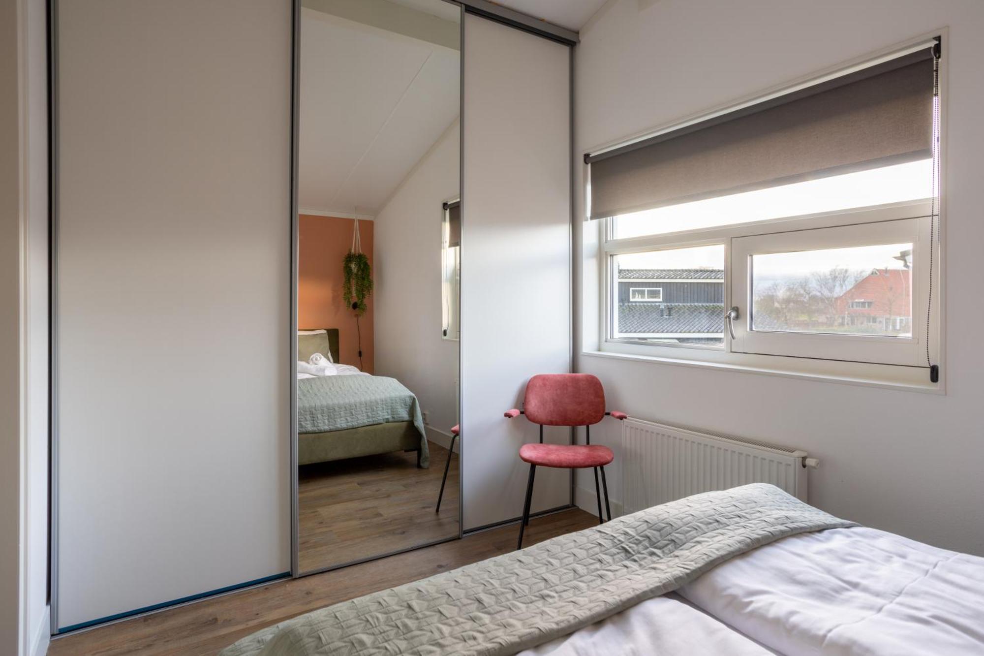 Waterpark Oan 'E Poel Bij Sneekermeer Terherne Habitación foto