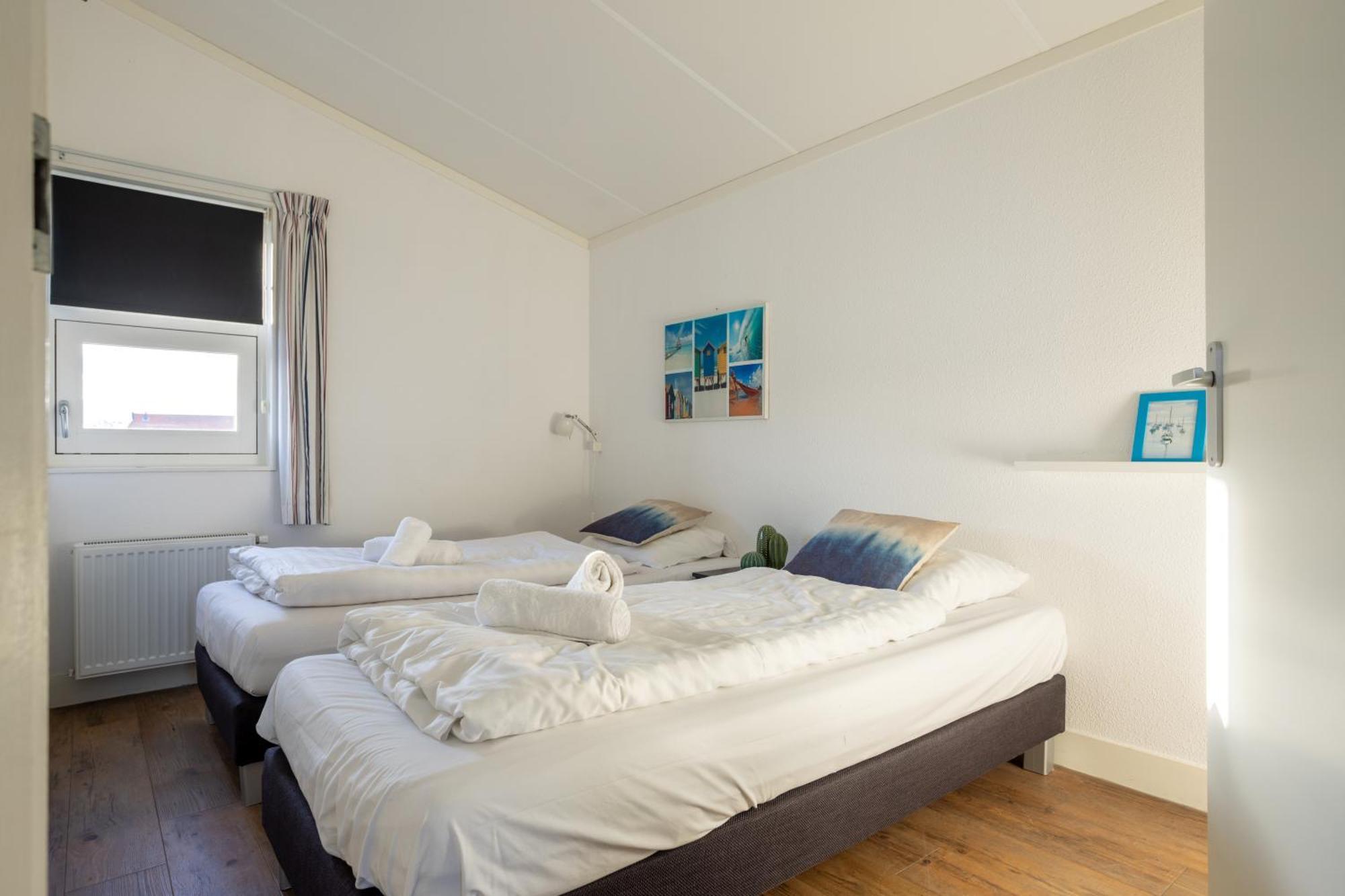 Waterpark Oan 'E Poel Bij Sneekermeer Terherne Habitación foto